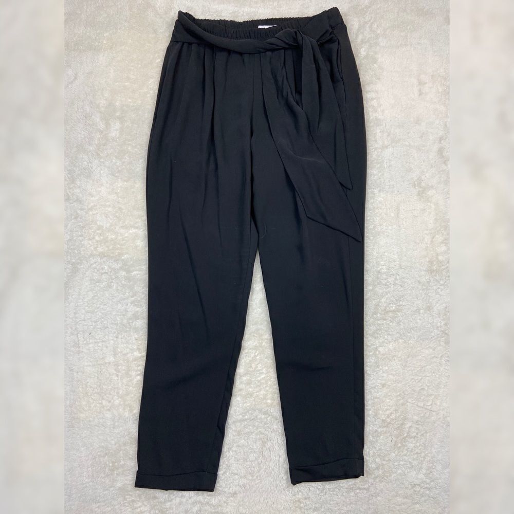Ro & De Knot Front Pants - Picture 2 of 7